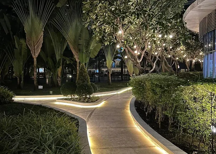 Escape Haven Azure - Rio East * Manila