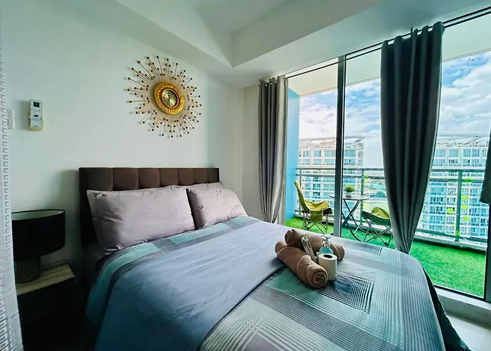 Escape Haven Azure - Rio East Apartment Manila