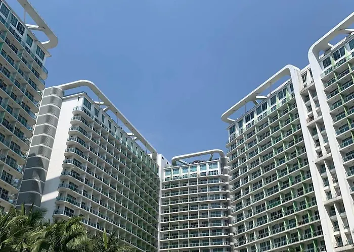 Escape Haven Azure - Rio East Apartment *