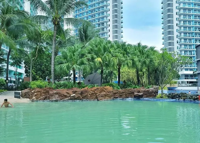 Escape Haven Azure - Rio East *